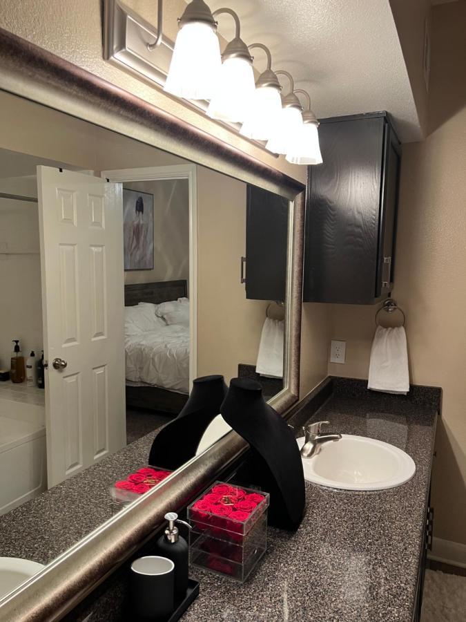 Smoke Free Amazing Spacious 2 Beds 2 Baths Modern Living Apartamento